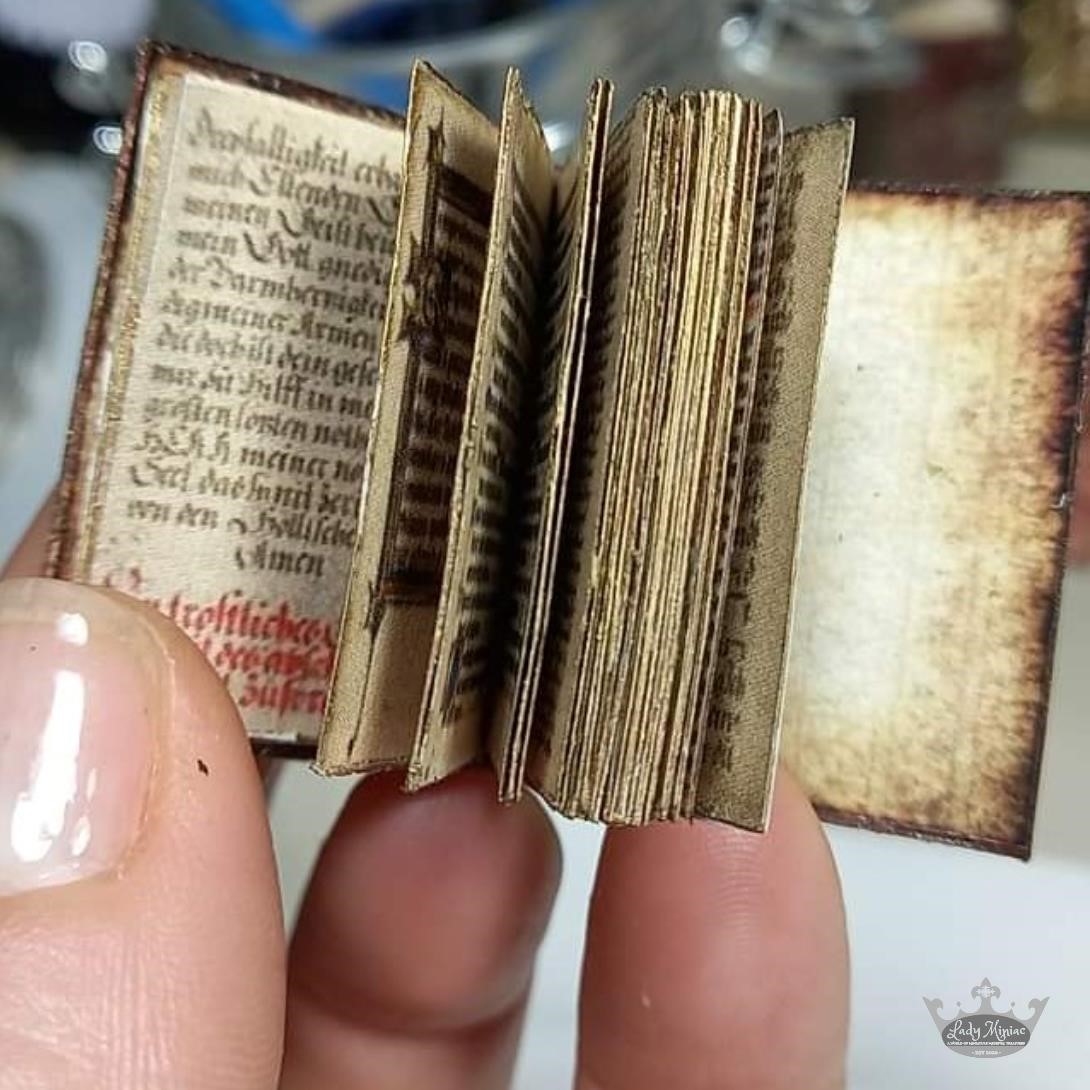 Miniature Medieval Books - Basic Book Making - Lady Miniac